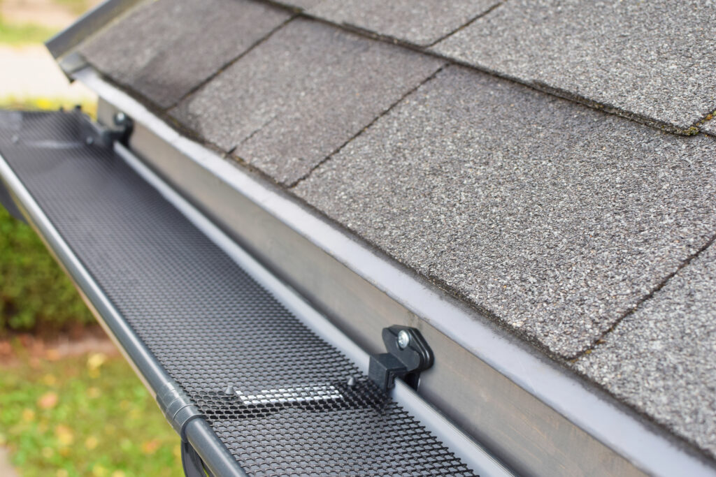 Eavestrough installation - Everything you need to know!