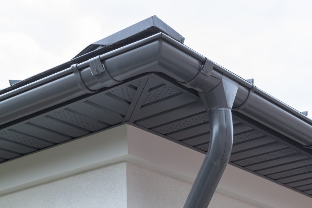 Eavestrough installation - Everything you need to know!